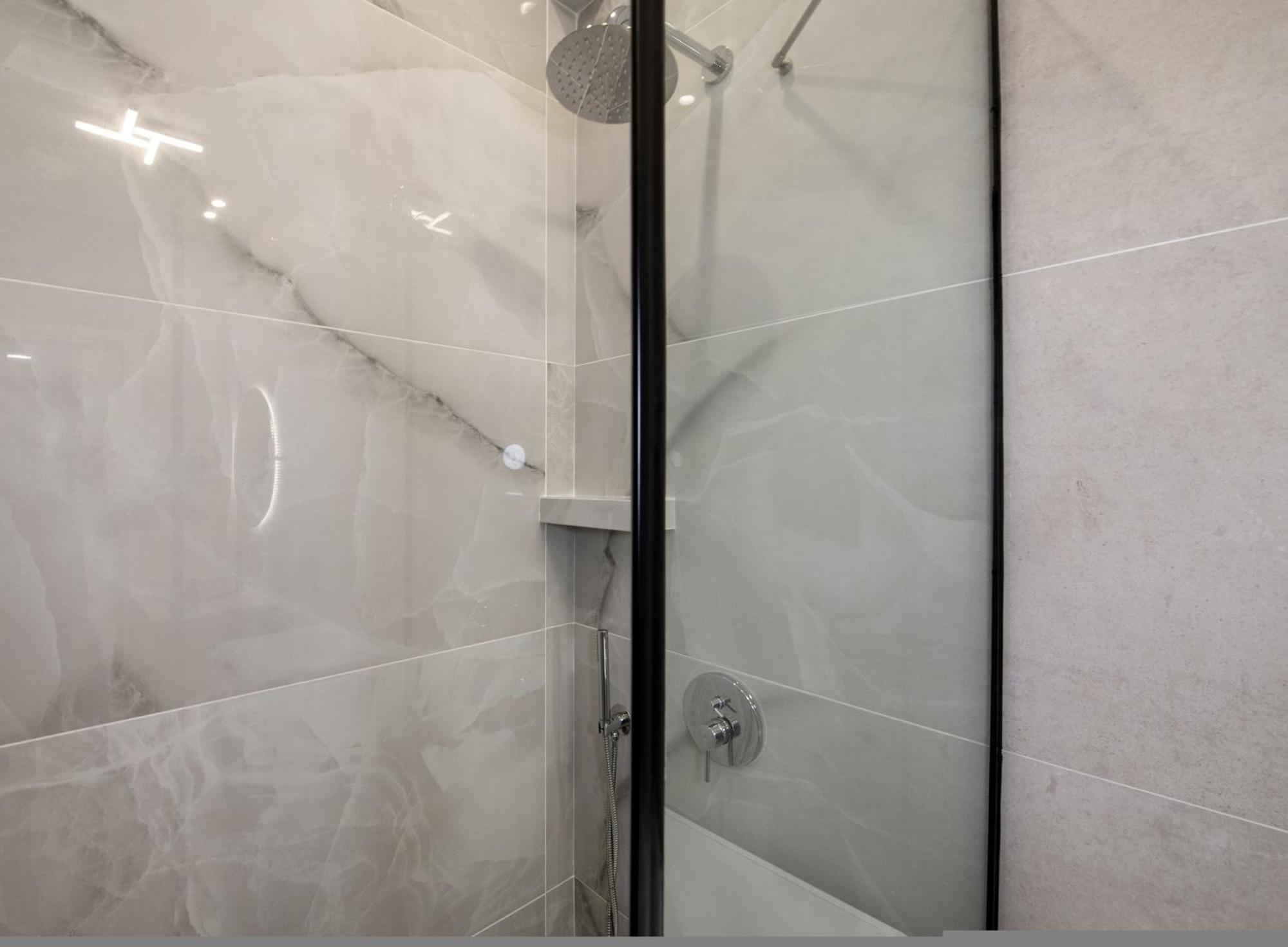 Cherry Central Luxury Suites Χανιά Εξωτερικό φωτογραφία