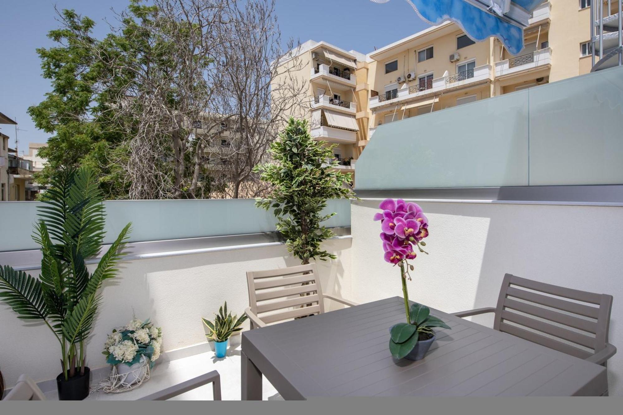 Cherry Central Luxury Suites Χανιά Εξωτερικό φωτογραφία