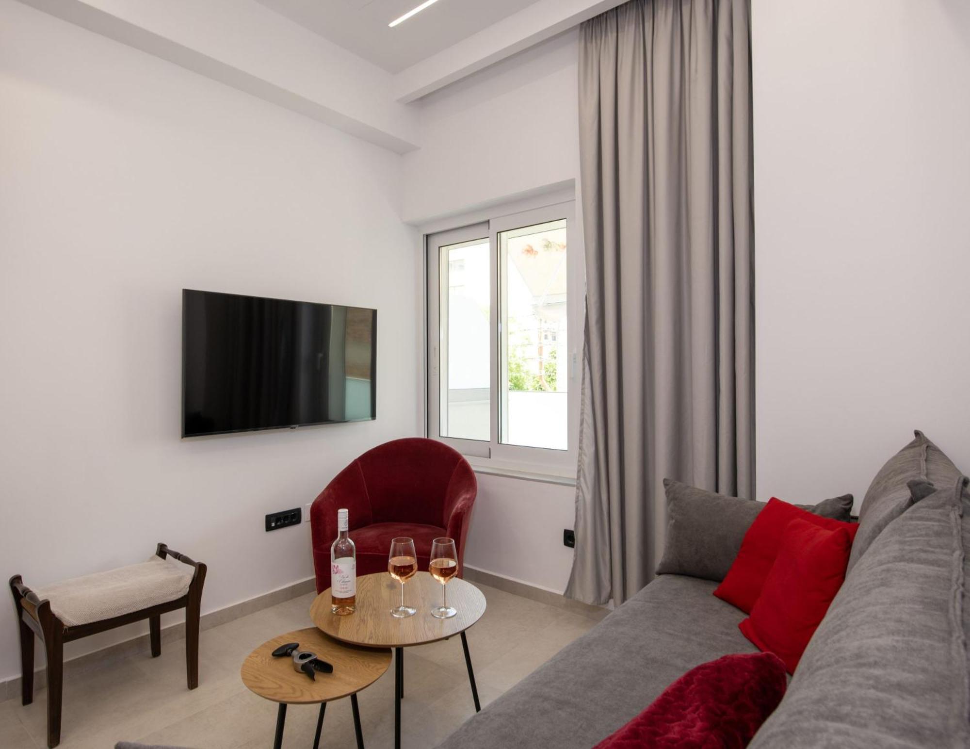 Cherry Central Luxury Suites Χανιά Εξωτερικό φωτογραφία