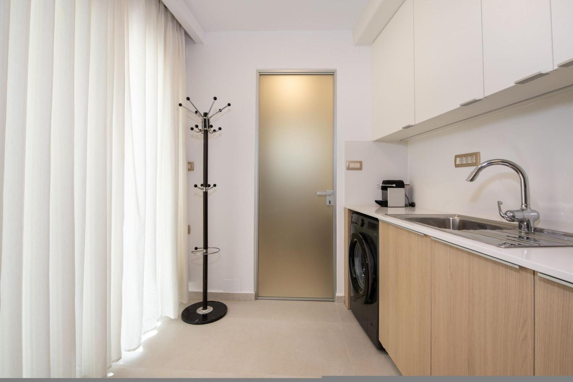 Cherry Central Luxury Suites Χανιά Εξωτερικό φωτογραφία