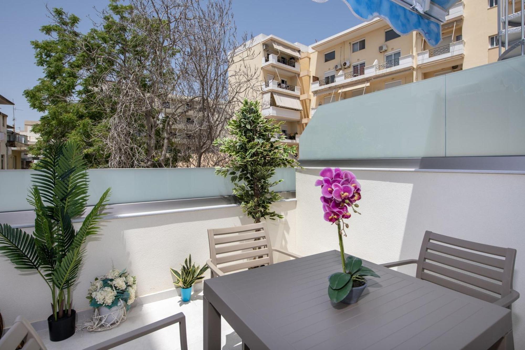 Cherry Central Luxury Suites Χανιά Εξωτερικό φωτογραφία